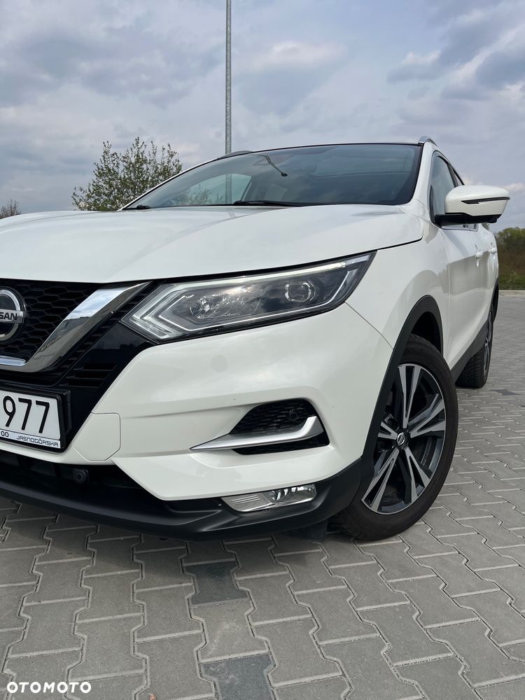 Nissan Qashqai 1.3 DIG-T Acenta DCT - 2