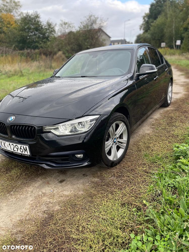 BMW Seria 3 318d Sport Line - 3