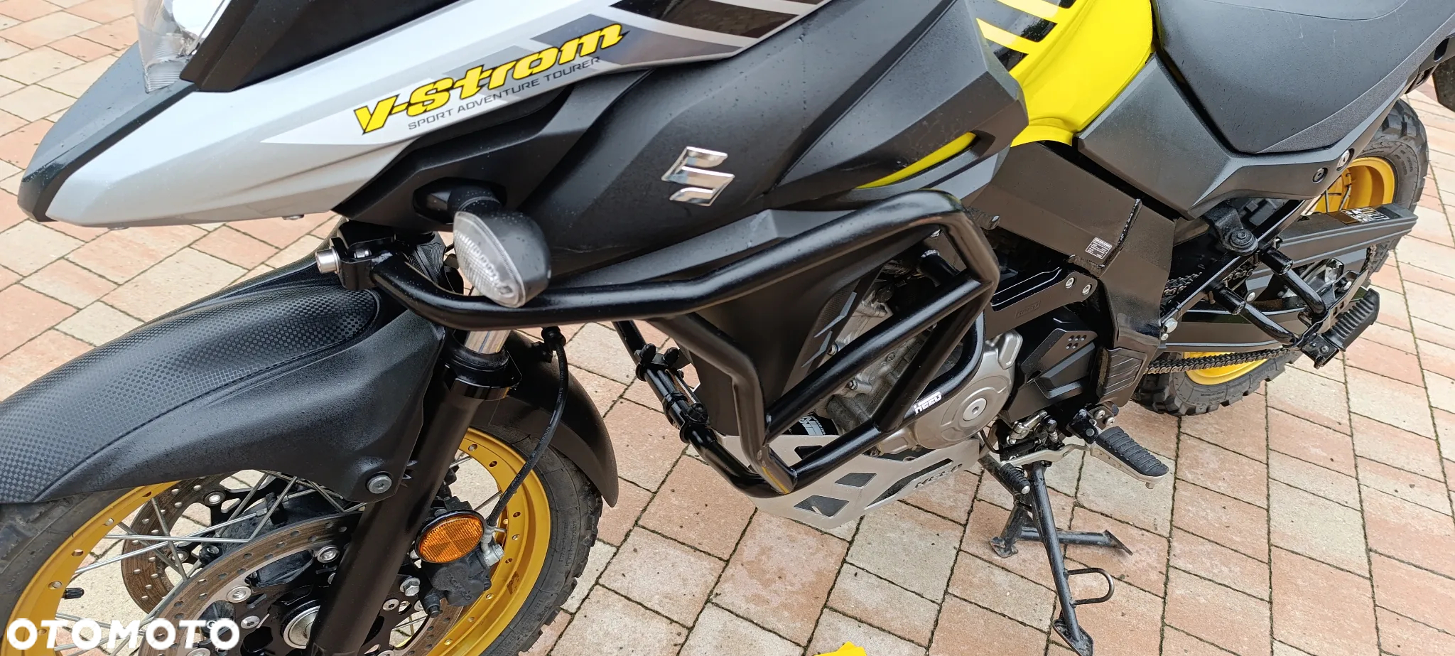 Suzuki V-STROM - 14