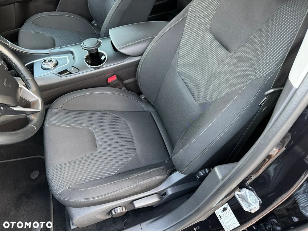 Ford Mondeo - 20