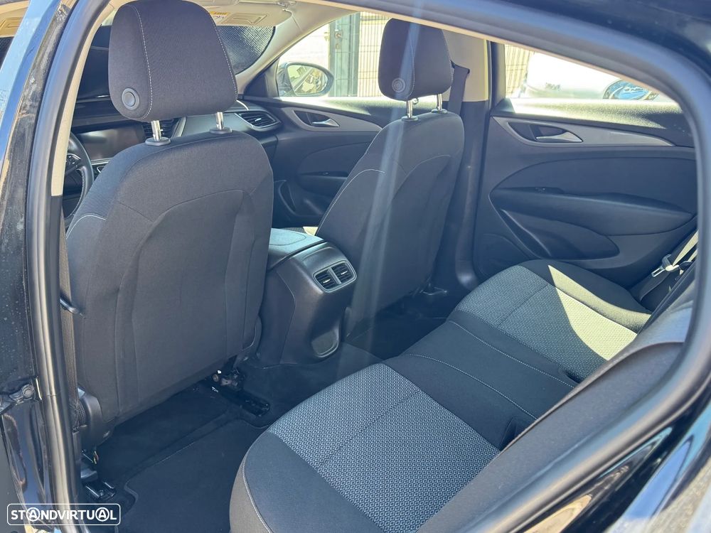 Opel Insignia Grand Sport - 17