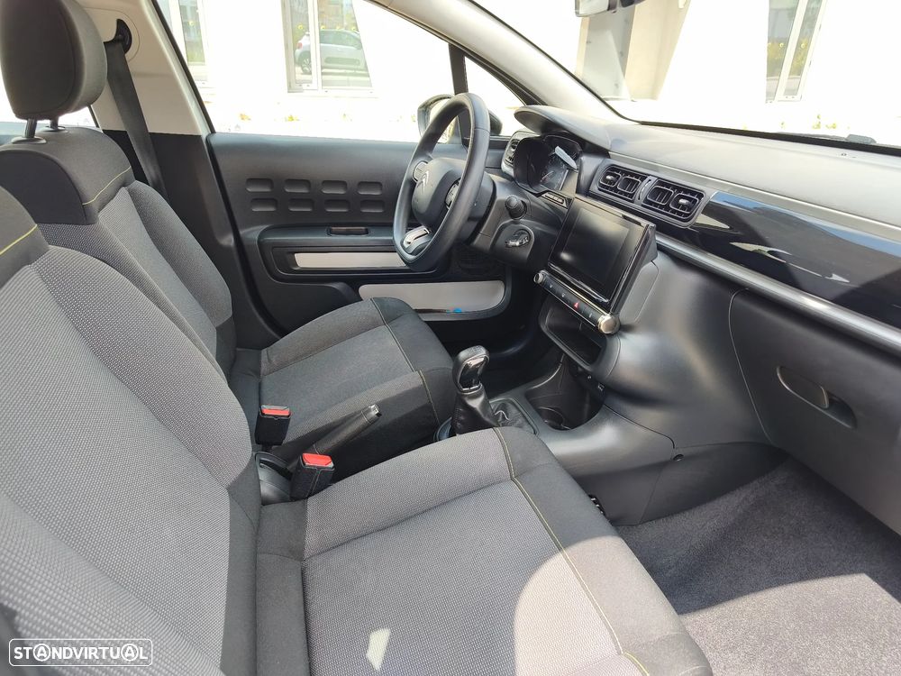 Citroën C3 1.2 PureTech Shine - 6