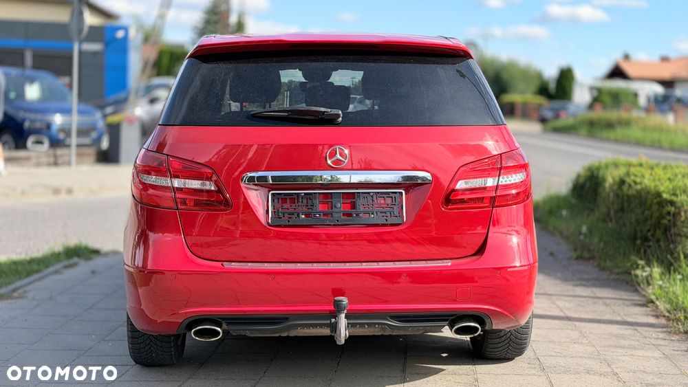 Mercedes-Benz Klasa B 180 BlueEFFICIENCY Edition - 5