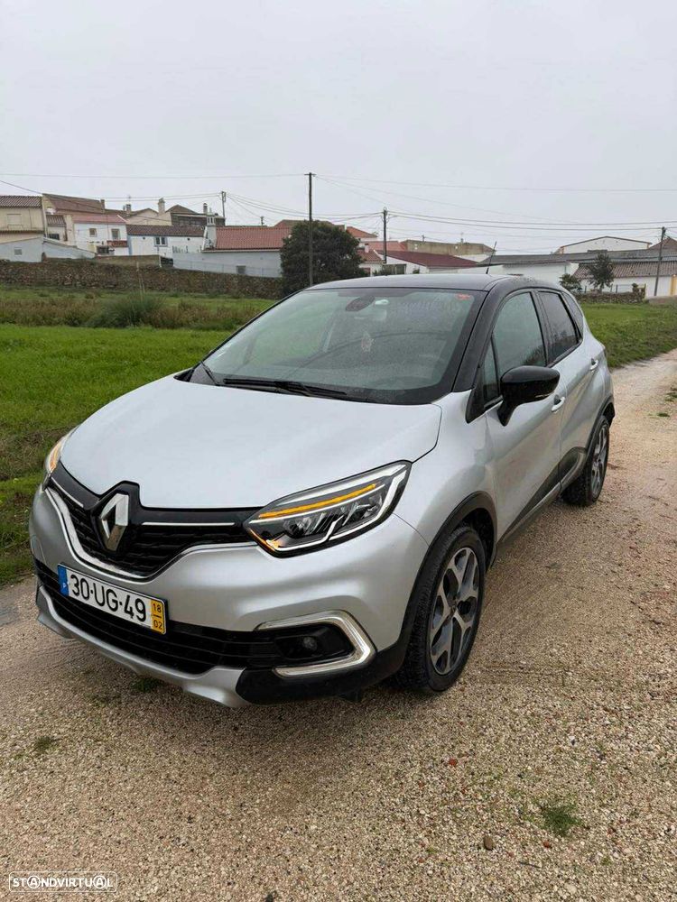 Renault Captur 0.9 TCE Exclusive - 1