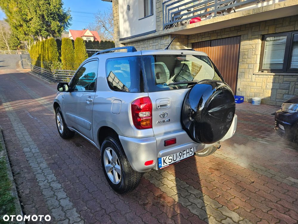 Toyota RAV4 2.0 D-4D Luna - 4