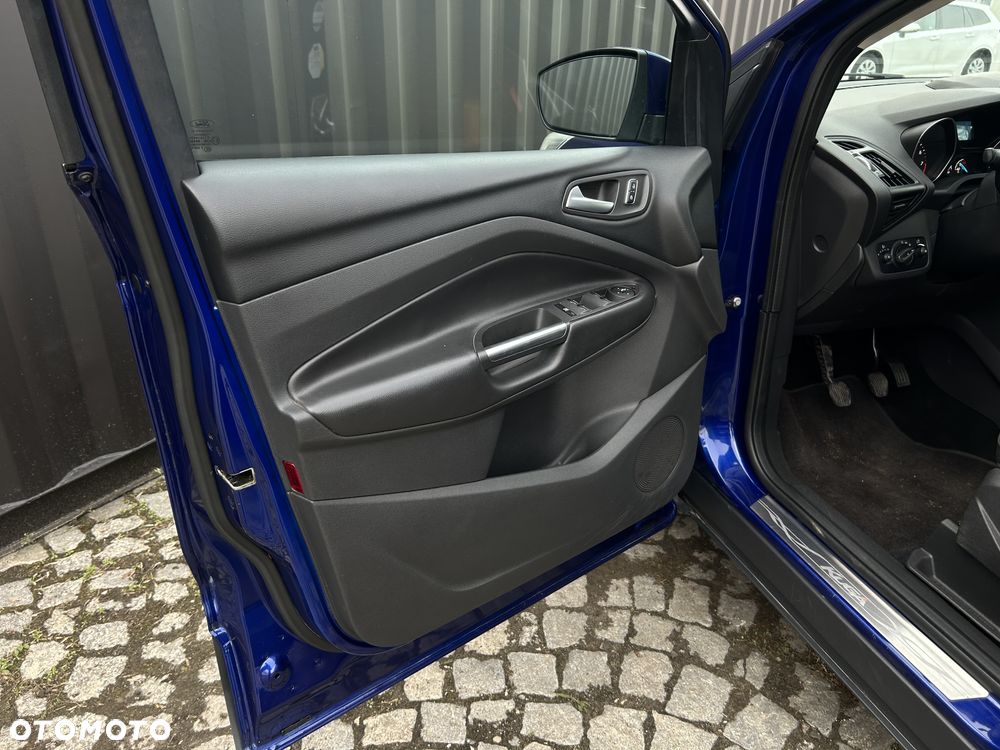 Ford Kuga 1.6 EcoBoost 2x4 SYNC - 15