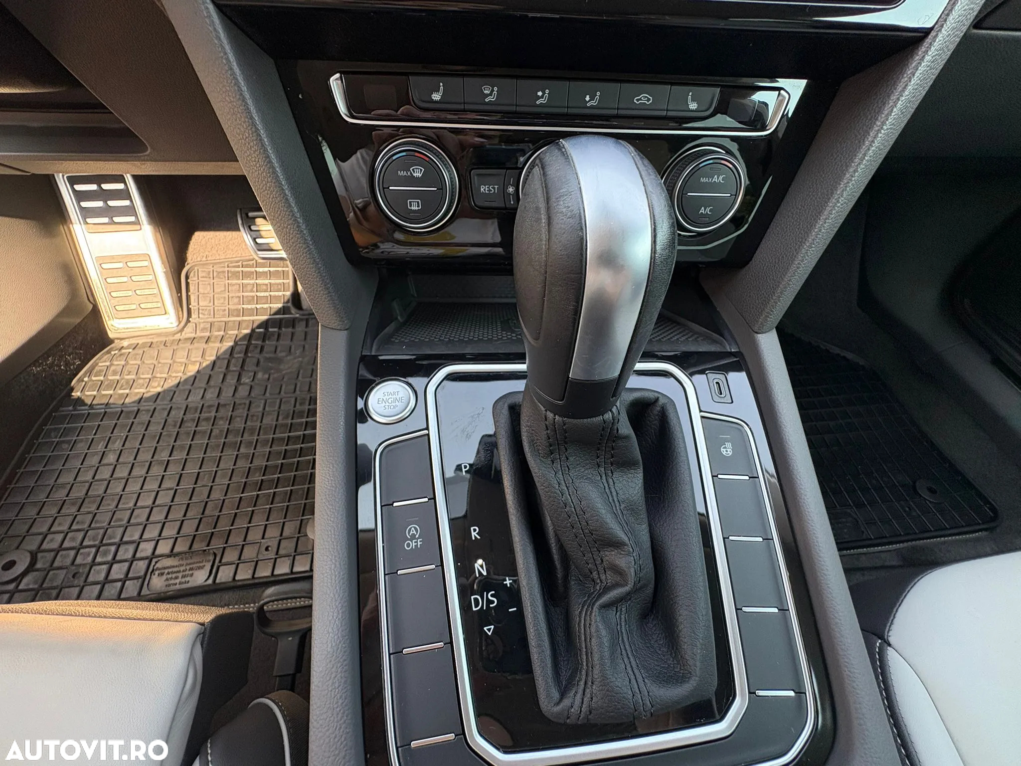 Volkswagen ARTEON 2.0 TSI DSG Elegance - 10