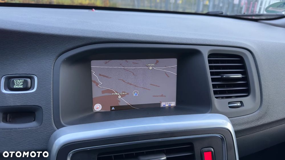 Volvo V60 D3 Momentum - 27