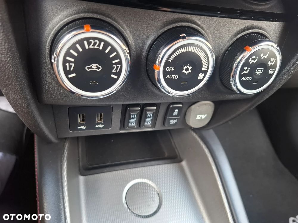 Mitsubishi ASX 1.6 Intense Plus Navi Blue Edition - 9