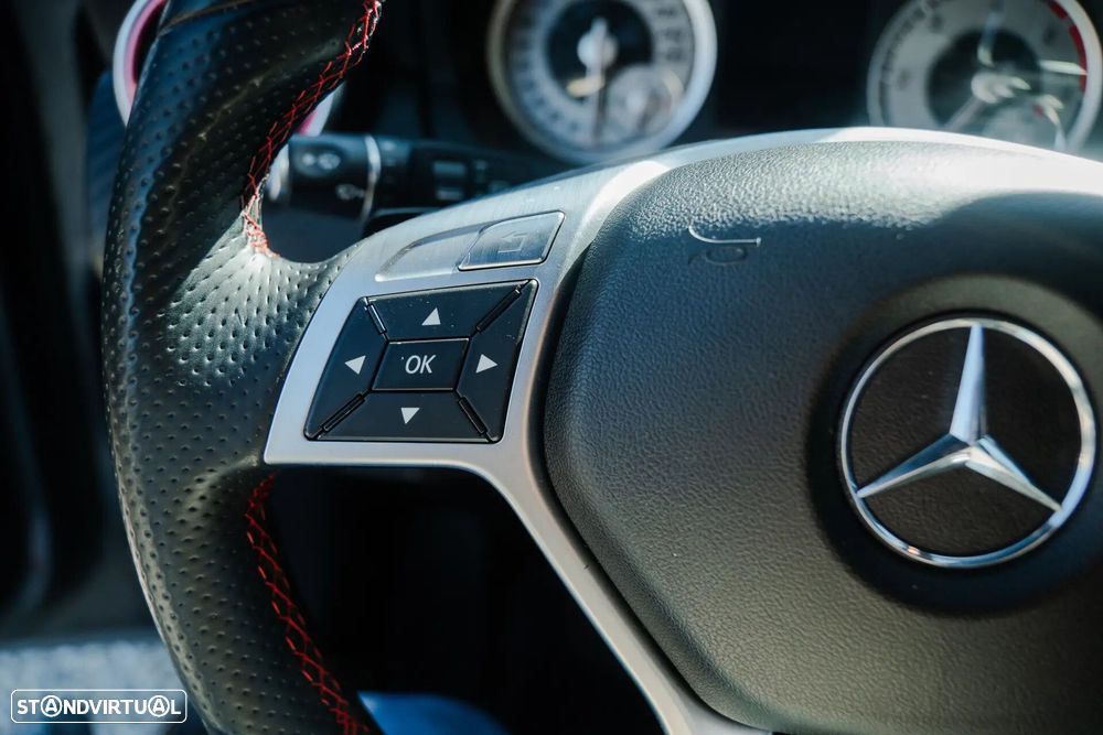 Mercedes-Benz A 200 d AMG Line Aut. - 32