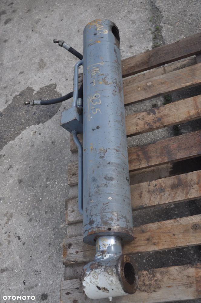 Siłownik hydrauliczny Terex T 350 - 5