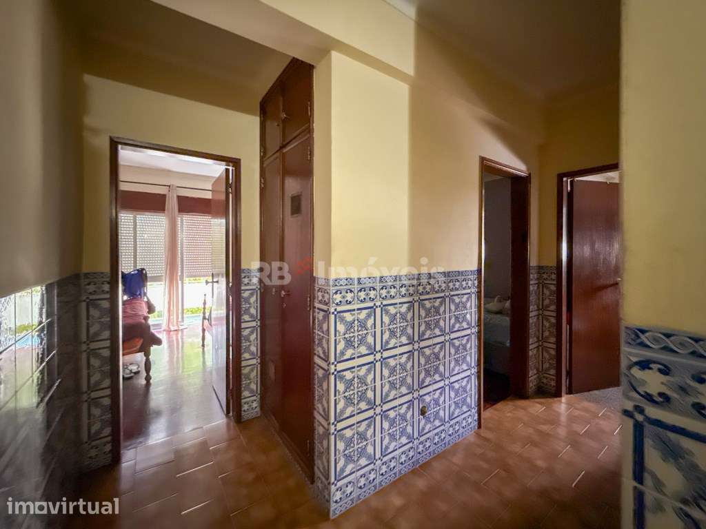 Apartamento t2 com sotão no entroncamento - Grande imagem: 4/23