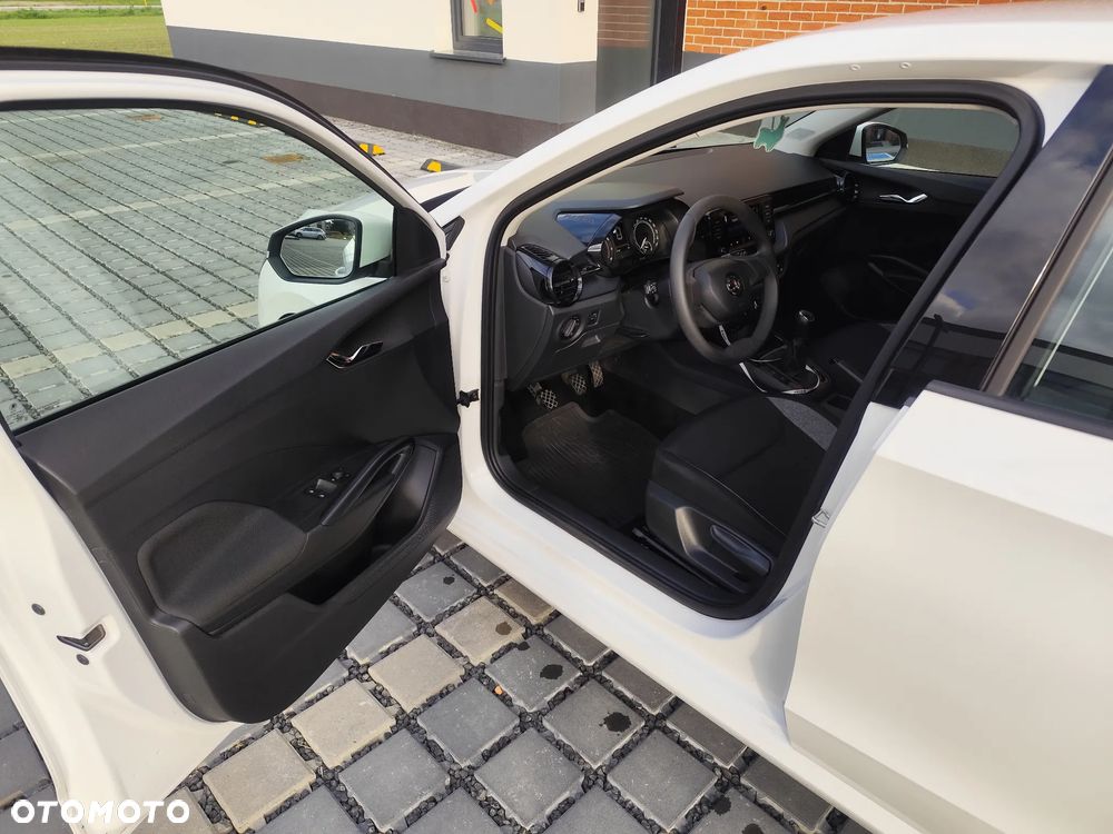 Skoda Fabia 1.0 TSI Active - 13