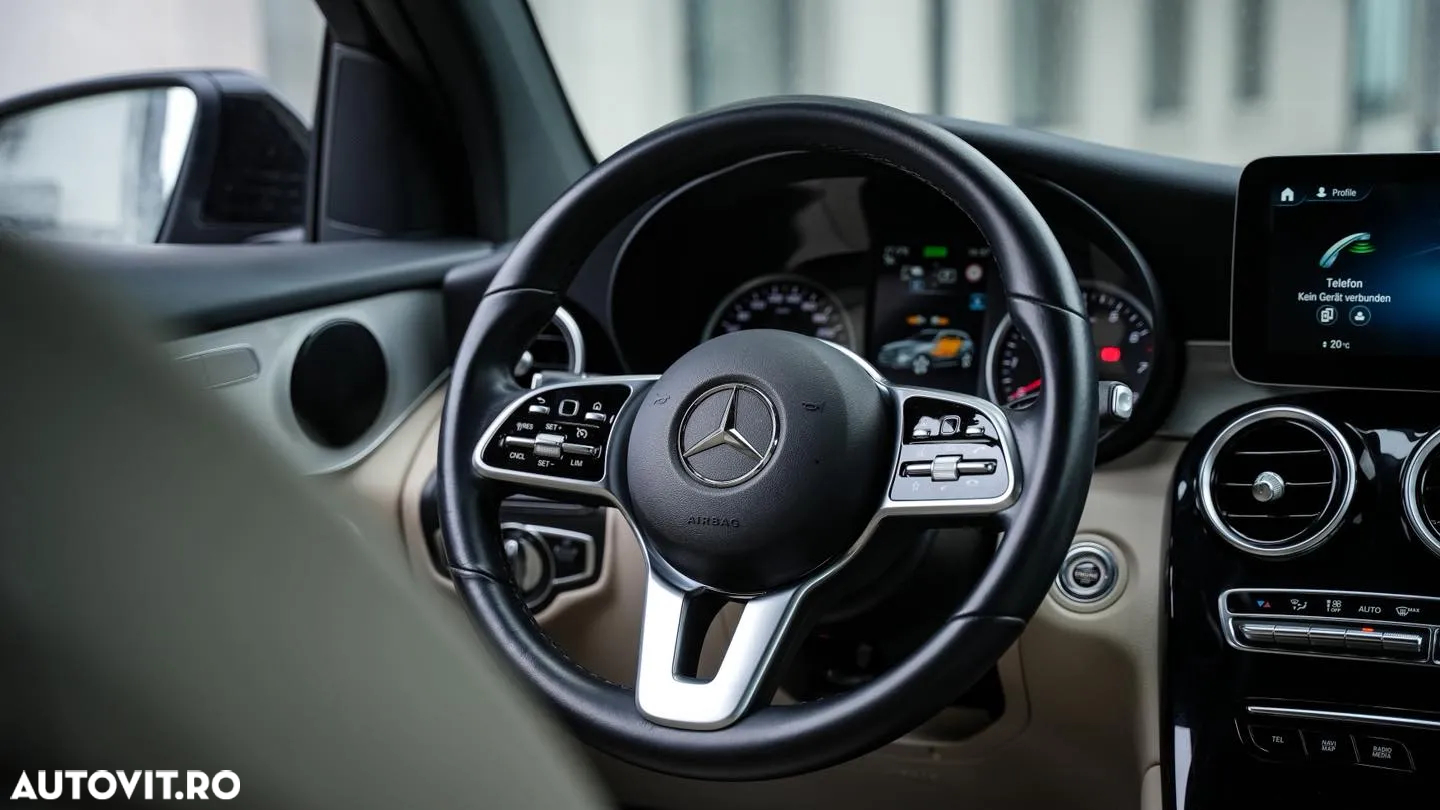 Mercedes-Benz GLC 300 e 4Matic 9G-TRONIC - 7