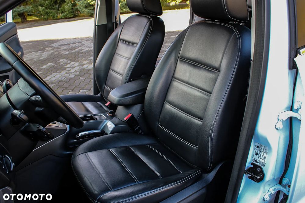 Ford Kuga 2.5 4x4 White Magic - 37