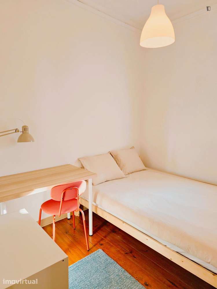 Quarto - localizado em Avenida da Liberdade Lisbon - Grande imagem: 5/18