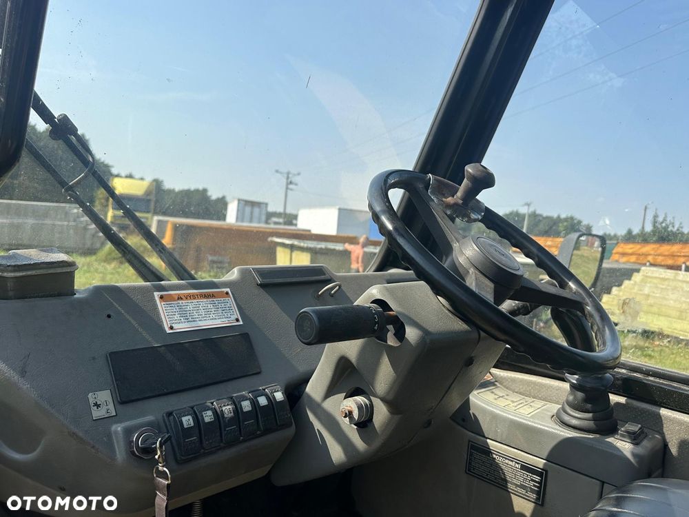 Caterpillar CAT TH103 - 9