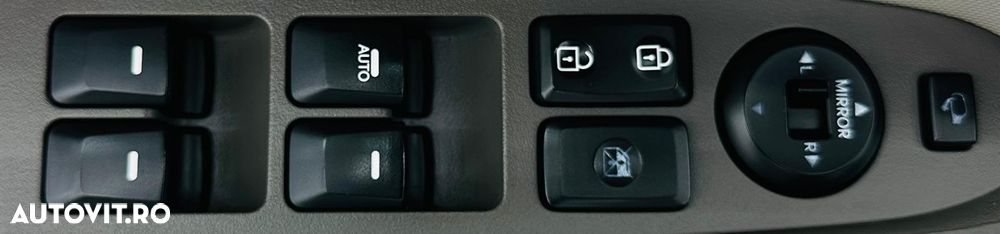 Kia Sportage 2.0 CRDI 2WD Spirit - 12