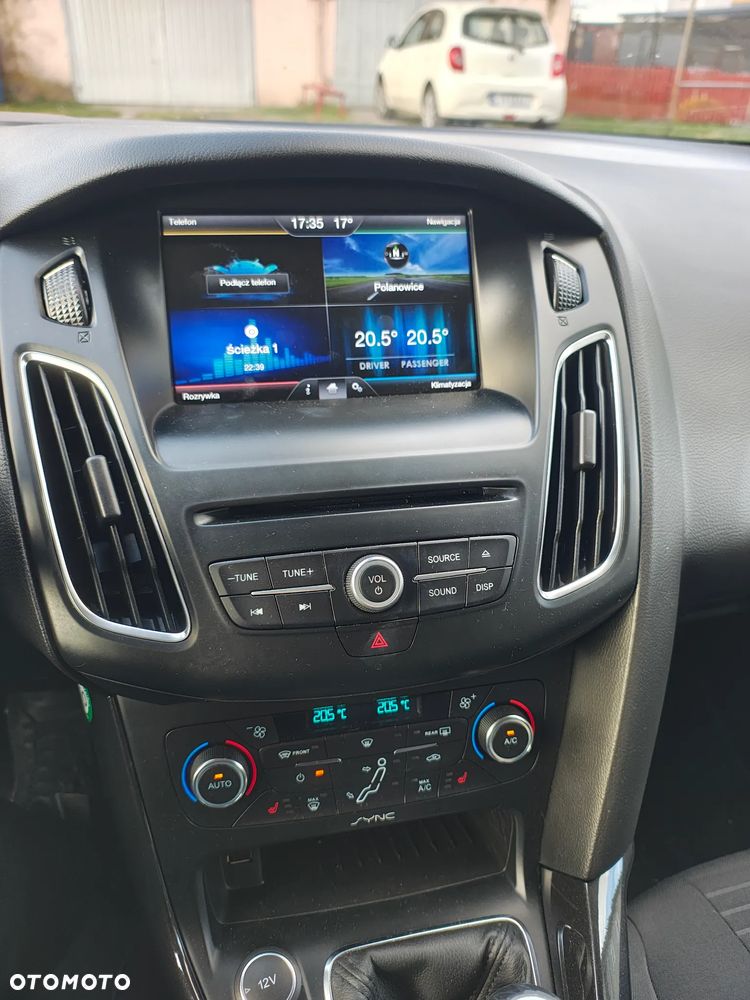 Ford Focus 1.5 EcoBoost STart-Stopp-System Titanium - 8