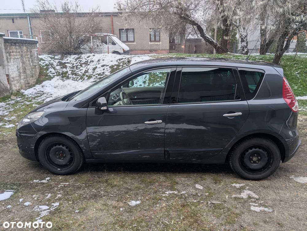 Renault Scenic 1.4 16V TCE Privilege - 8