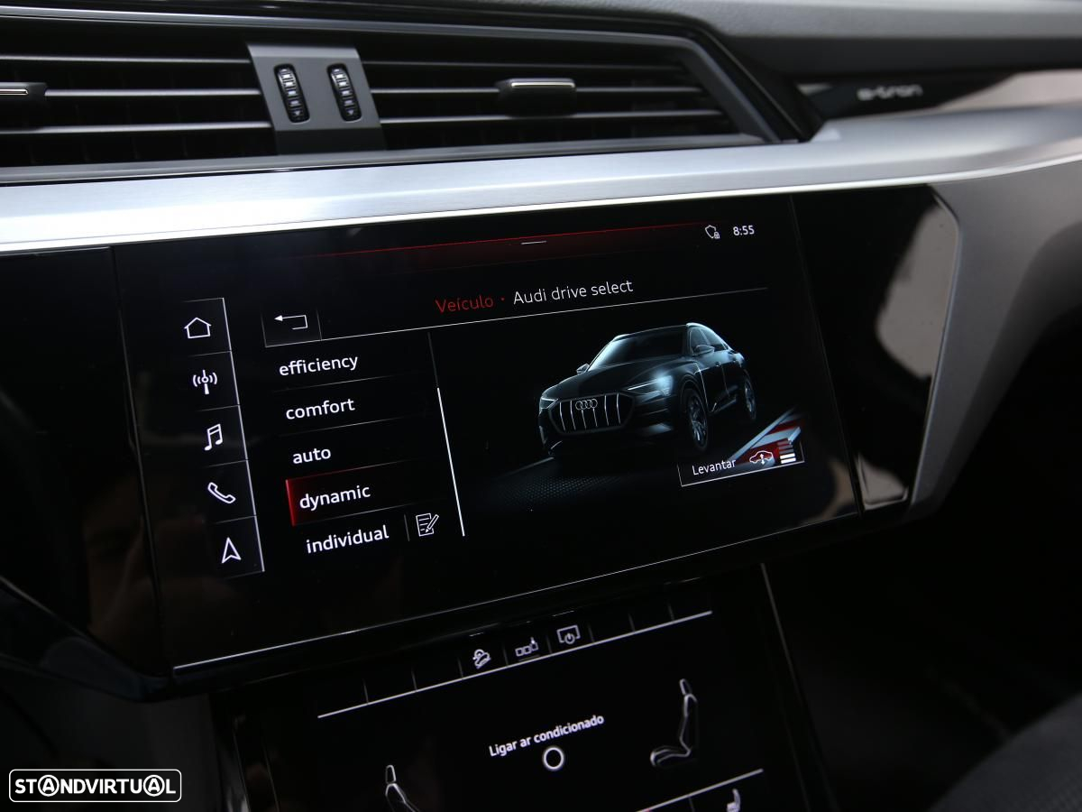 Audi e-tron Sportback 50 quattro S line - 28