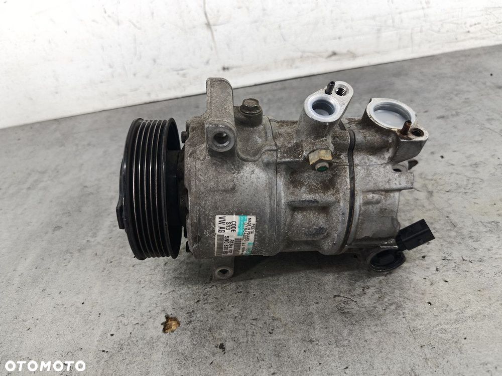POMPA,SPRĘŻARKA KLIMATYZACJI VW GOLF PLUS I 5N0820803C PXE14  SANDEN 1.6 8V - 1