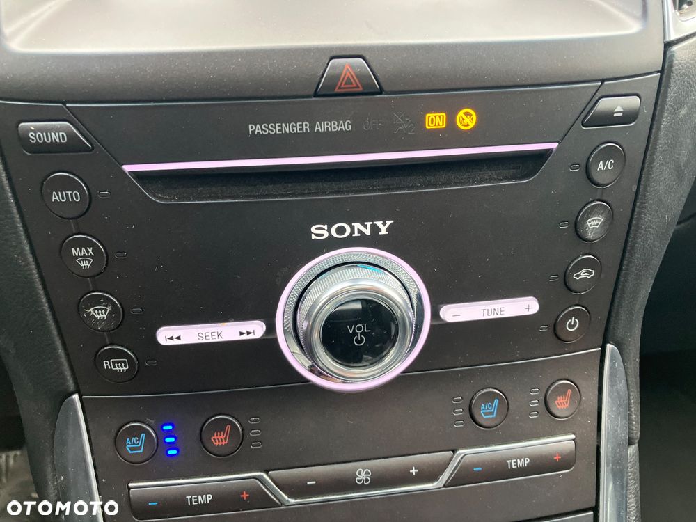 Ford Edge 2.0 TDCi Bi-Turbo 4x4 Titanium - 27