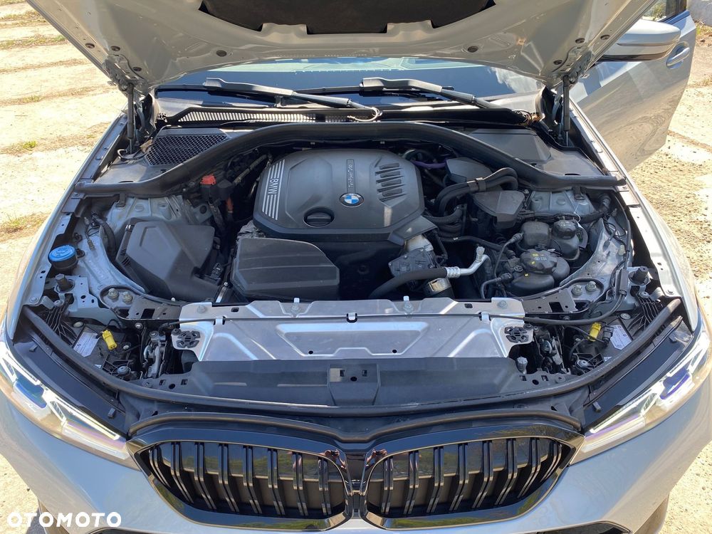 BMW Seria 3 320d M Sport Shadow sport - 33