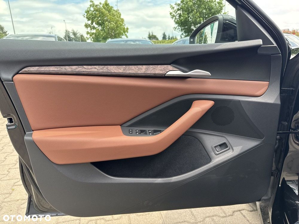 Skoda Superb 2.0 TSI 4x4 L&K DSG - 10