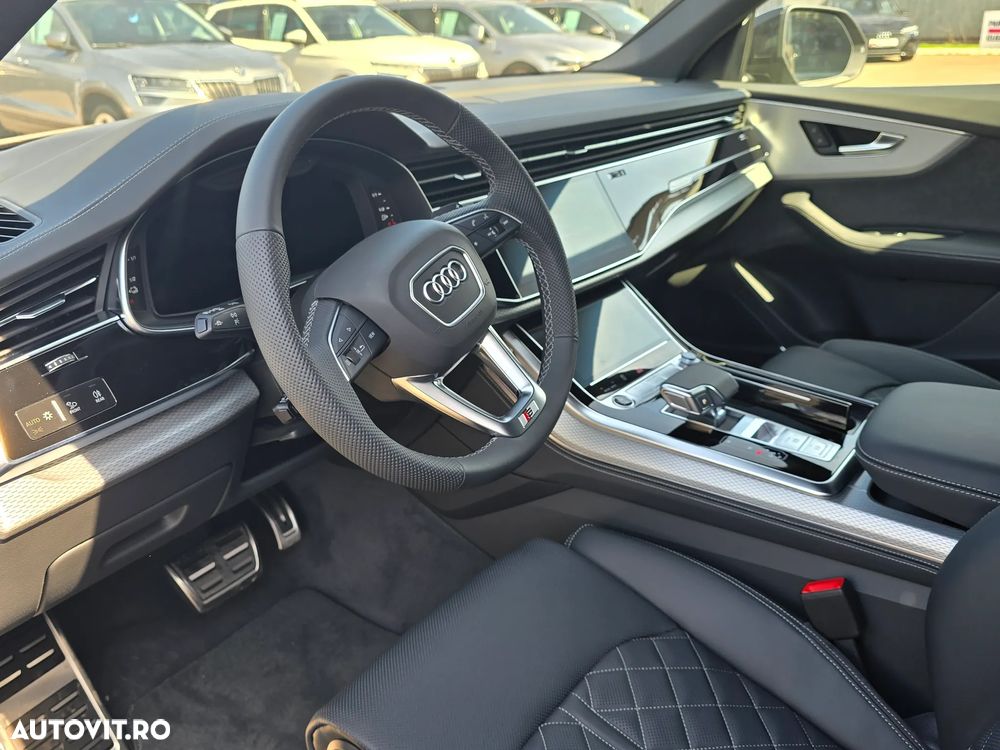 Audi Q8 55 TFSI e quattro Tiptronic PHEV - 8