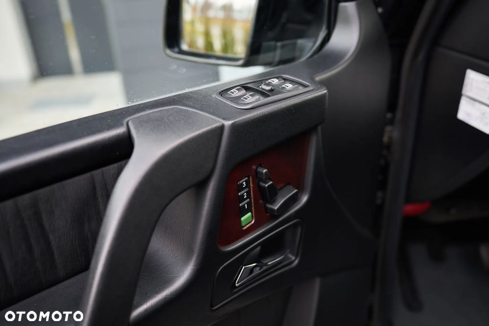 Mercedes-Benz Klasa G 500 Automatik - 25