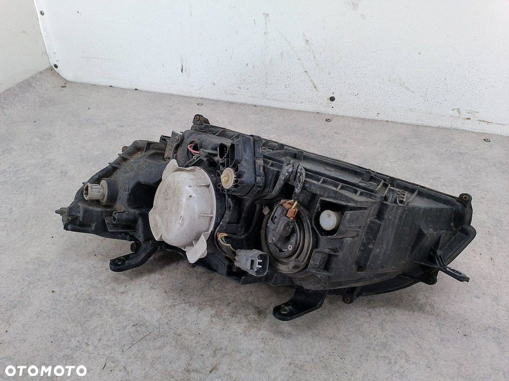 LAMPA PRZÓD PRAWA SUBARU OUTBACK III 100-20794 100-20792 100-20791 KOITO - 11
