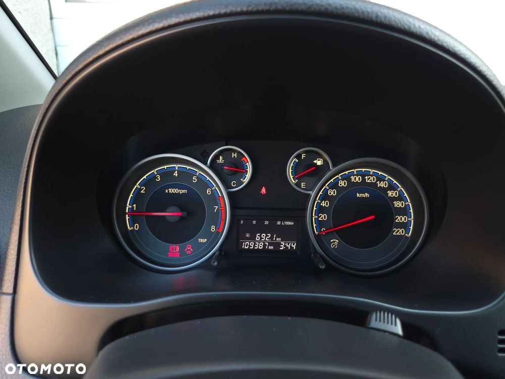 Suzuki SX4 1.6 VVT 4x4 Style - 24