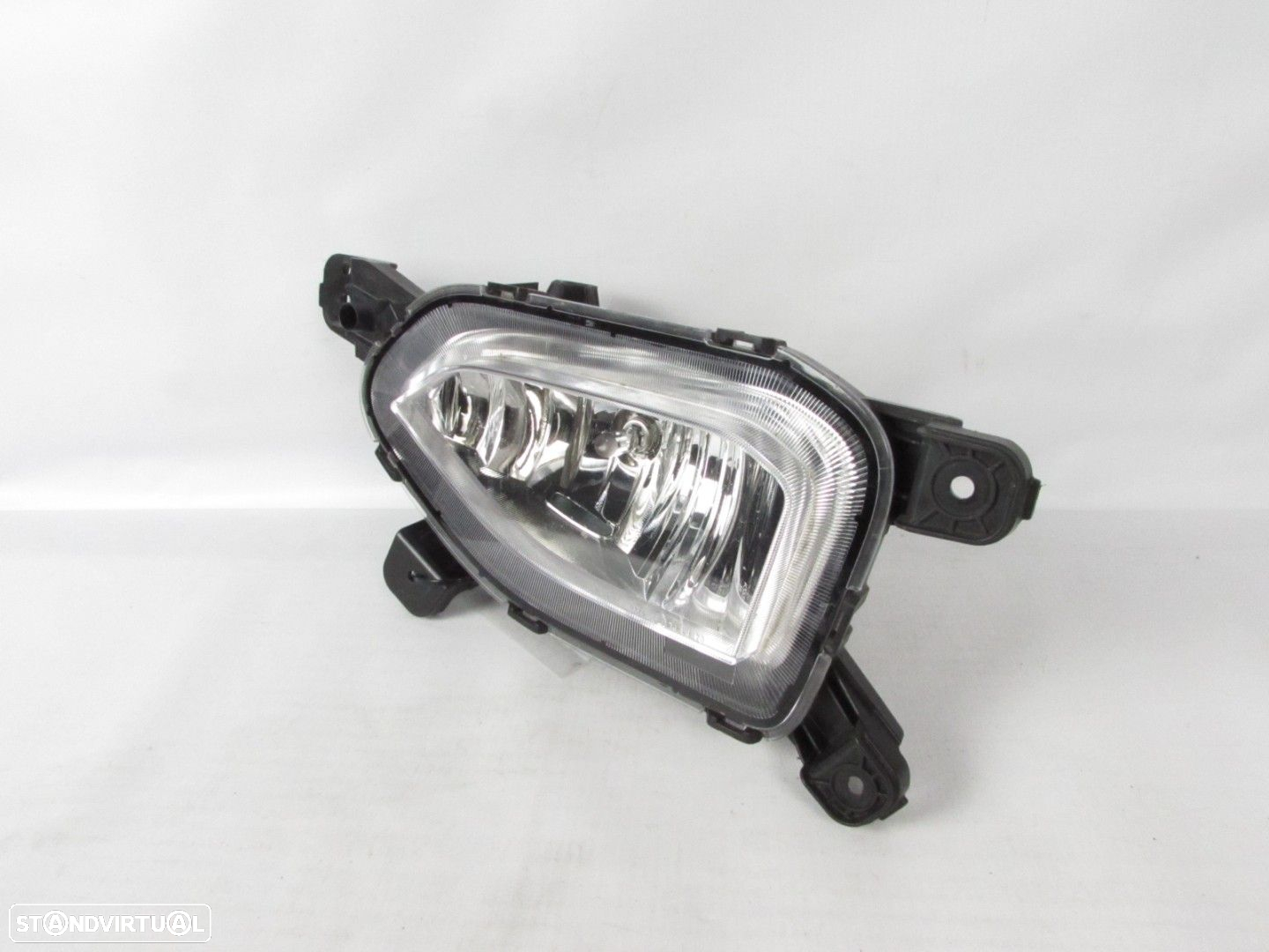 Farol nevoeiro Esquerdo Seminovo/ Original HYUNDAI KONA / KAUAI (OS) 92201J9000 - 3