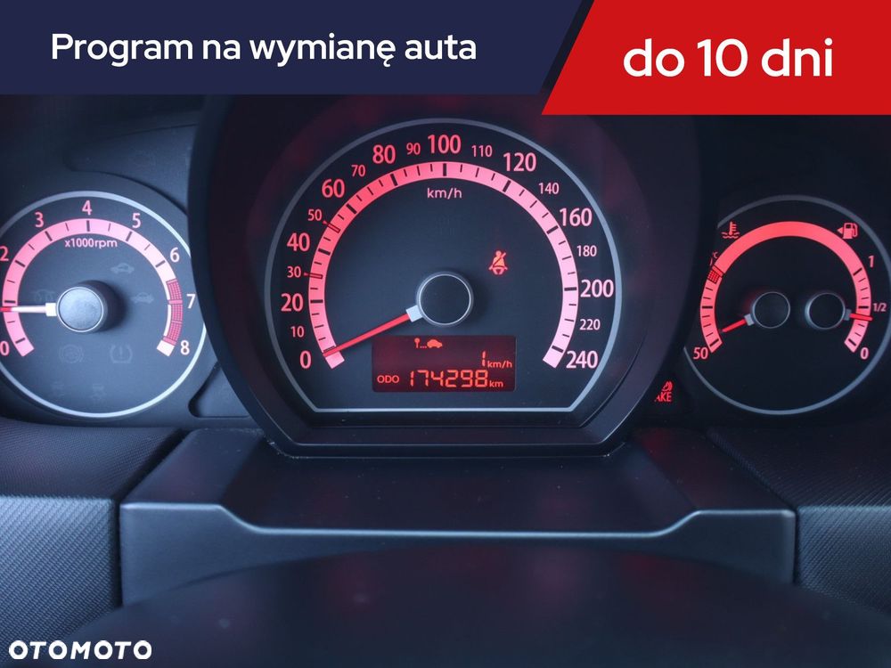 Kia Ceed - 13