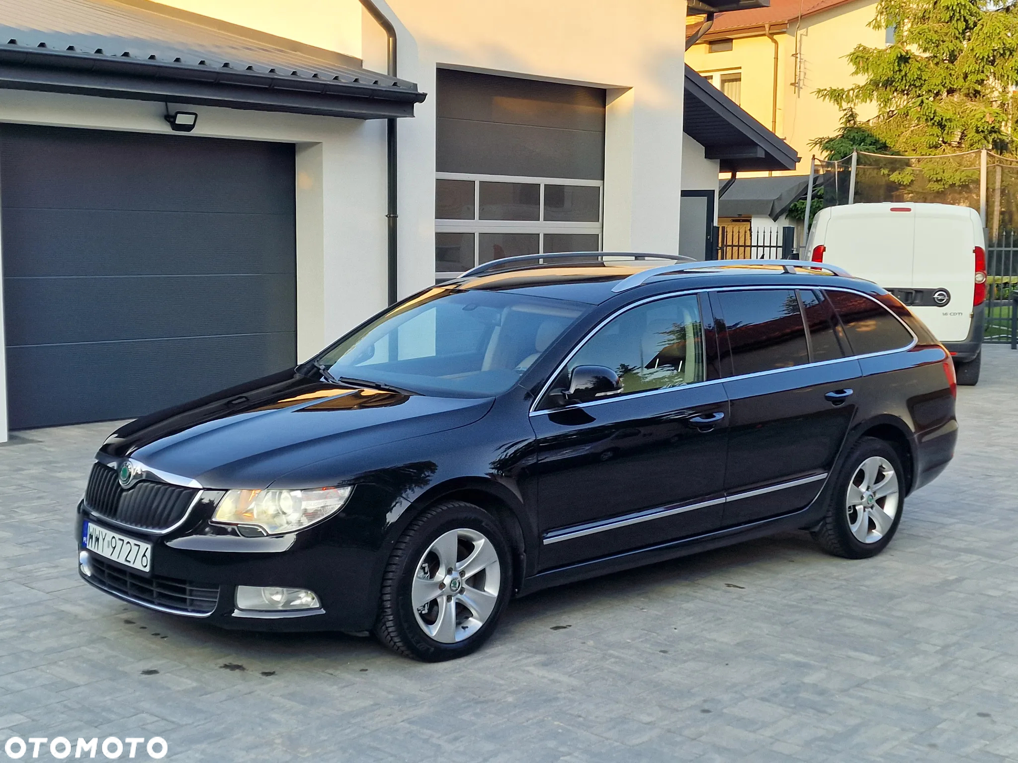 Skoda Superb 2.0 TDI Platinum DSG - 39