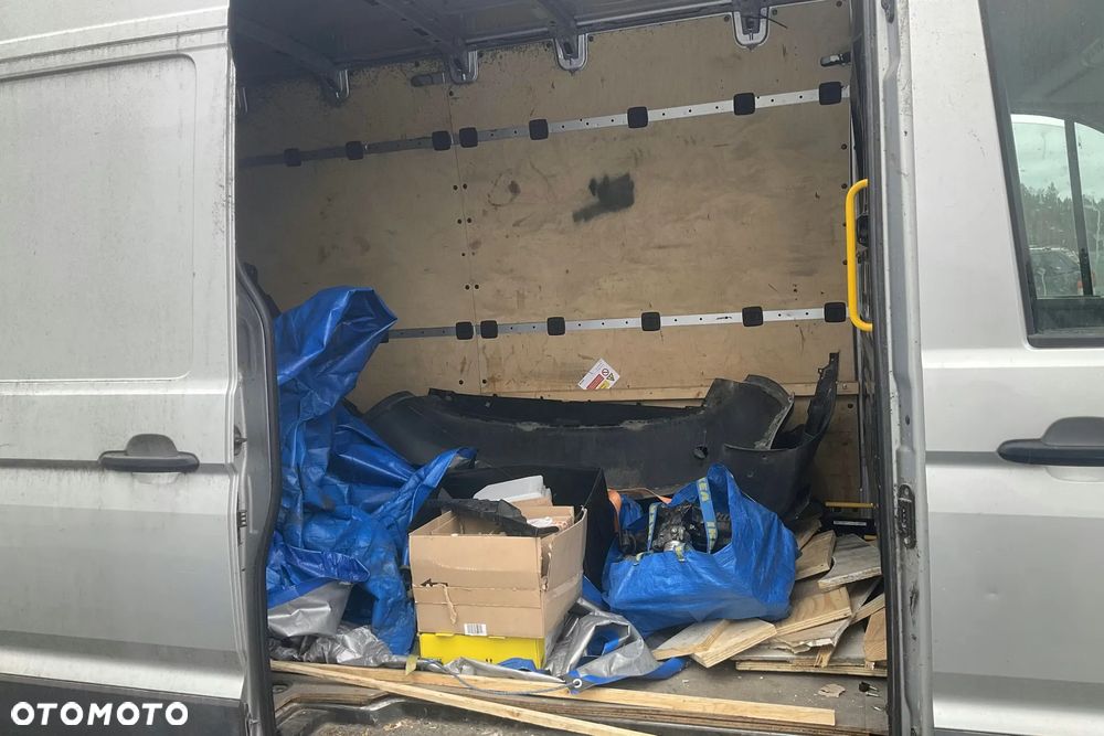 Volkswagen CRAFTER L2H2 - 9