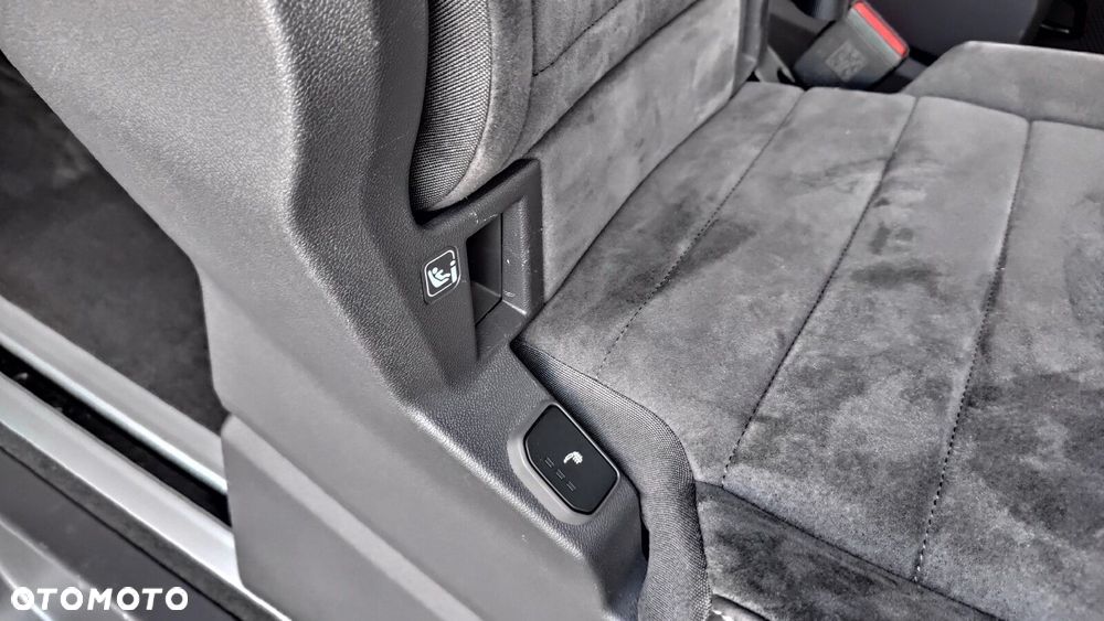 Volkswagen Multivan - 40