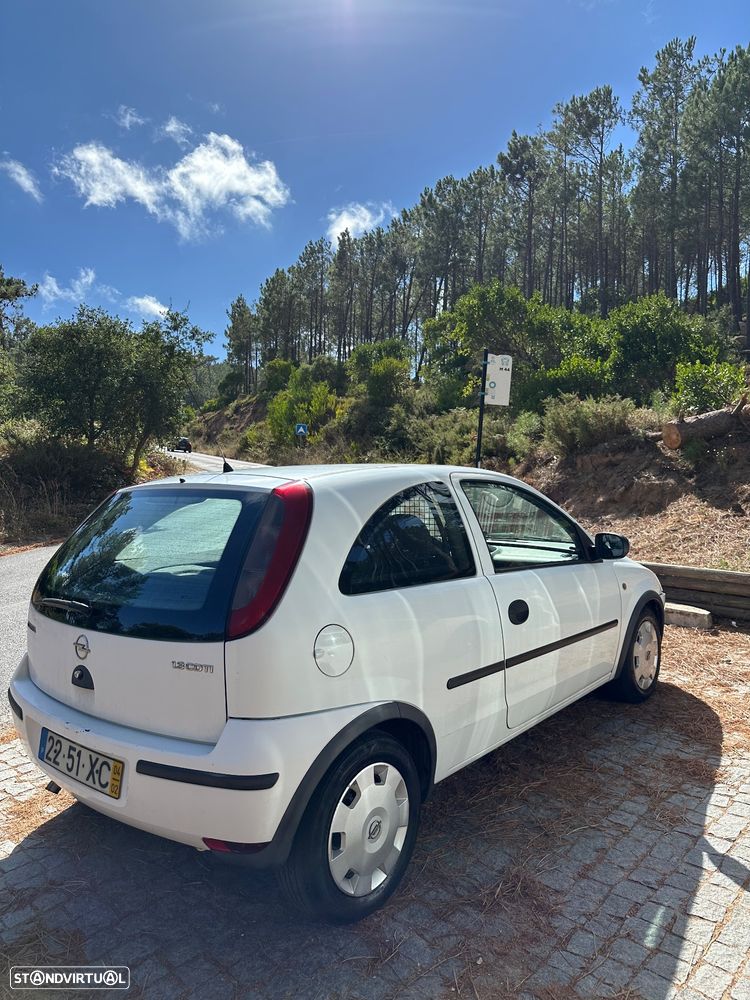 Opel Corsa - 3