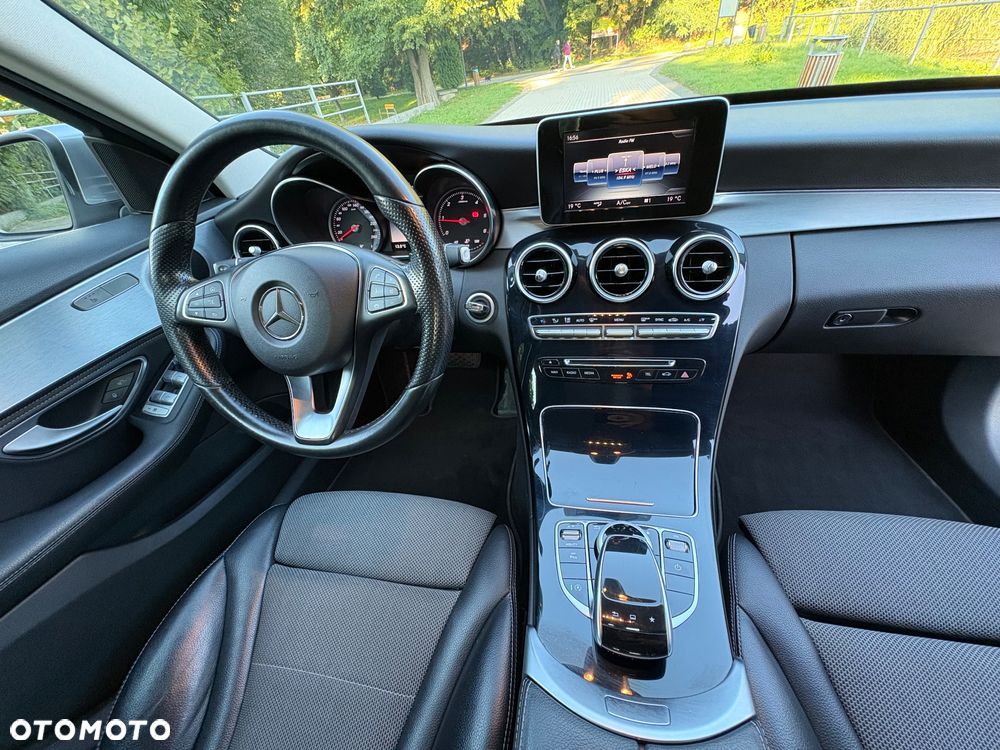 Mercedes-Benz Klasa C 200 (BlueTEC) d T 7G-TRONIC Avantgarde - 15
