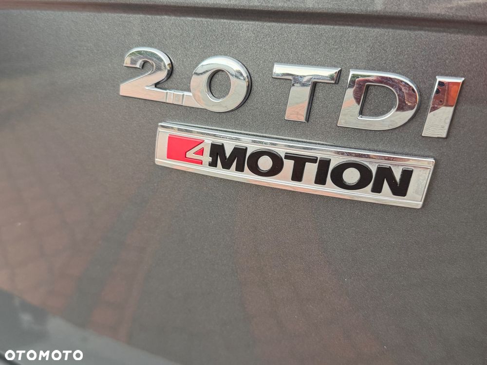 Volkswagen Tiguan 2.0 TDI SCR 4MOTION (BlueMotion Tech) Trendline - 32