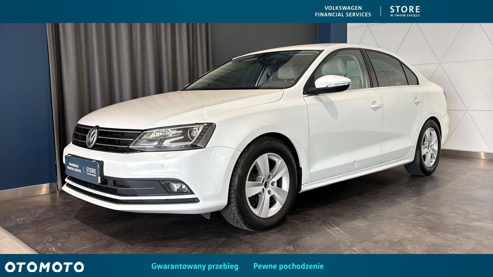 Volkswagen Jetta 1.4 TSI BMT Highline DSG - 2