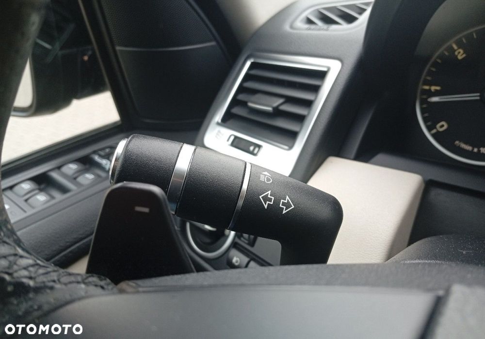 Land Rover Range Rover Sport - 35