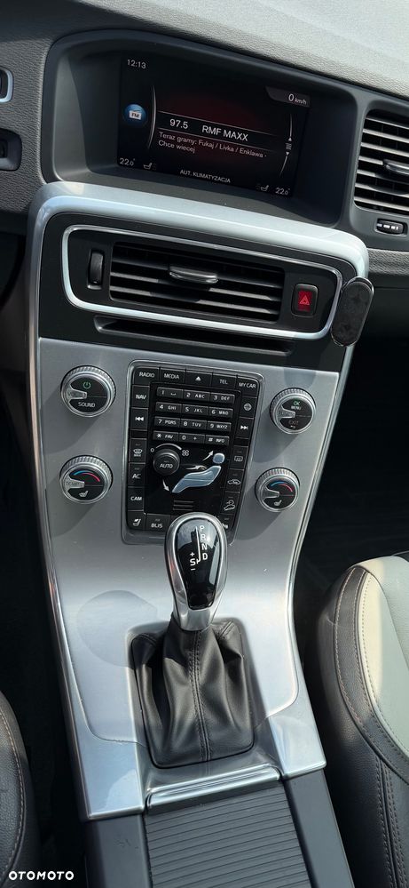 Volvo V60 Cross Country T5 AWD Geartronic Summum - 12