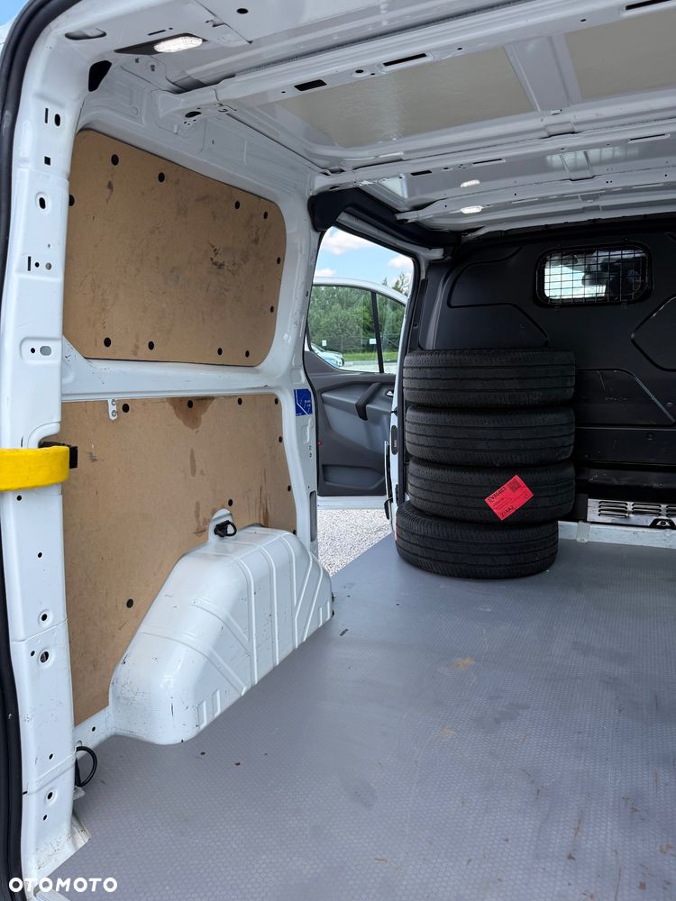 Ford Transit Custom - 17