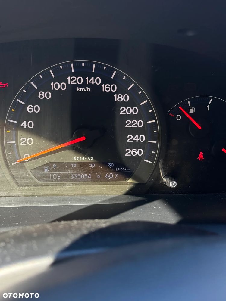 Honda Accord 2.0 Executive - 16