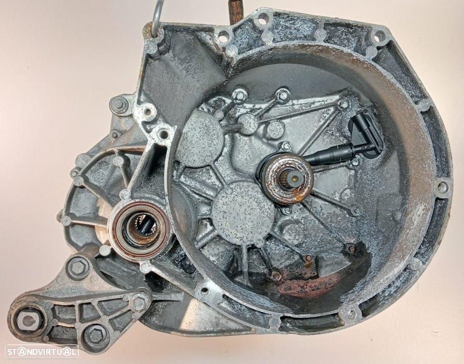 CAIXA DE VELOCIDADES FORD FOCUS BERLINA CB8 - 1