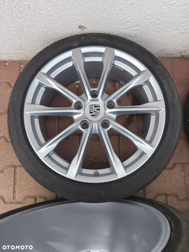 Porsche 718 Cayman/Boxter 19" komplet felg Boxster S, 8J x 19 ET57 + 10J x 19 ET45 - 21