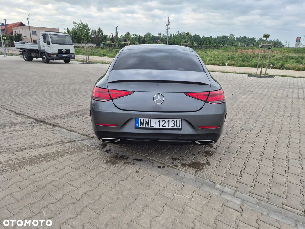 Mercedes-Benz CLS - 4