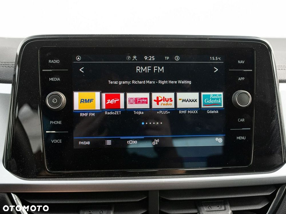 Volkswagen T-Roc 1.5 TSI Life DSG - 17